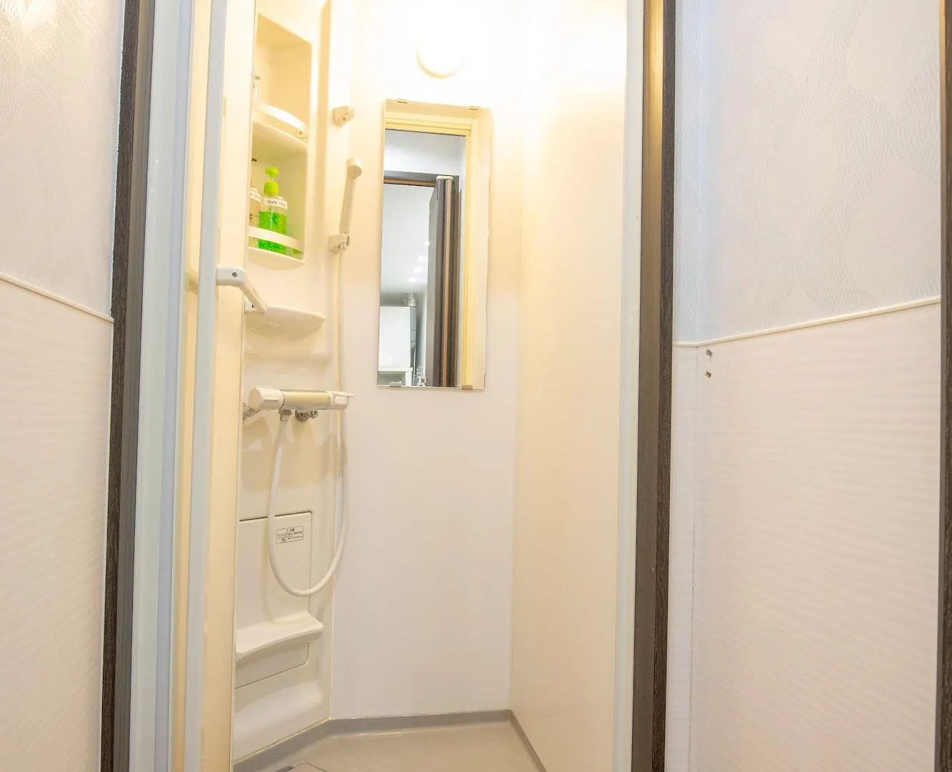 Hostel Wasabi Osaka Bed And Library Giappone