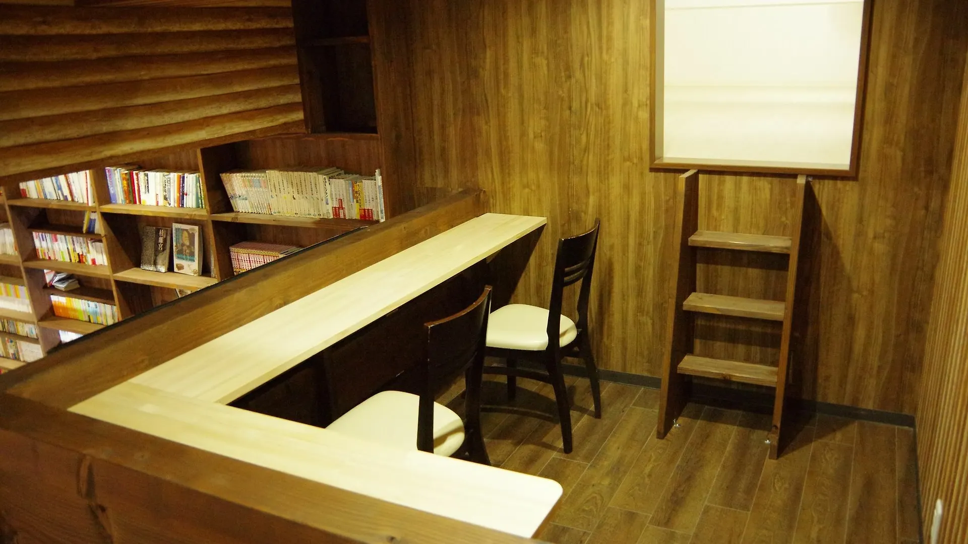 Hostel Wasabi Osaka Bed And Library